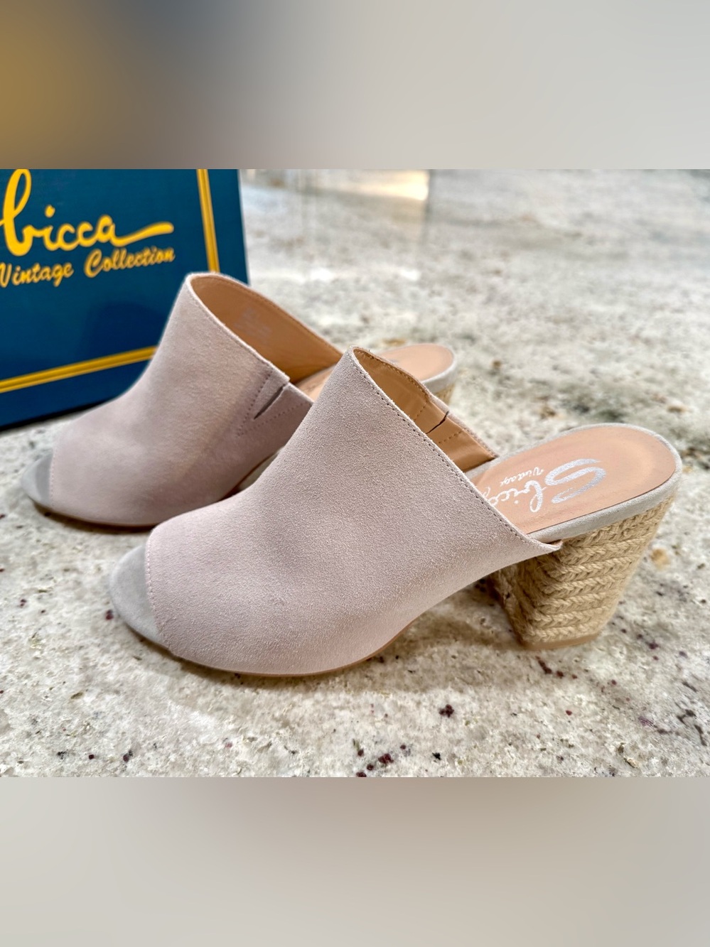 Sbicca "Helena" Gorgeous Suede Heeled Sandal in Ice (NIB)